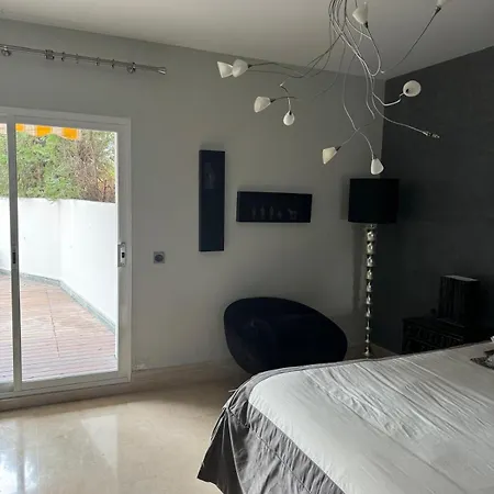 Piso Exclusivo Con Vista Al Mar * Marbella